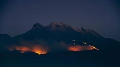 Sofocan a 90% incendio en el volcán Iztaccíhuatl