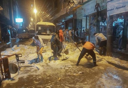 Bolivia se moviliza para apoyar a los damnificados tras la tormenta en Sucre