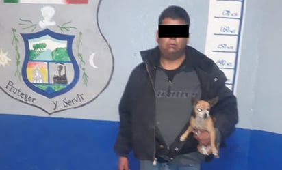 Policía lo sorprende fumando marihuana en Monclova