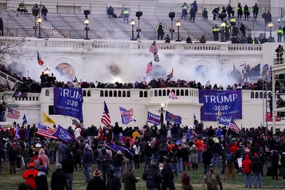 Tarde de violencia y caos en Estados Unidos