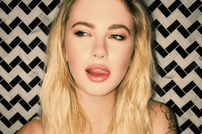 Ireland Baldwin: Afronta con desnudo a IG