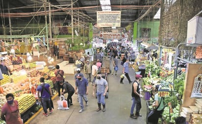 En Central de Abasto, locatario presuntamente fallece por COVID-19