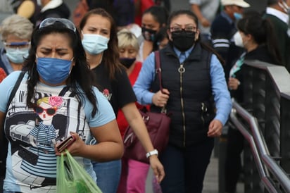 Puebla amplía suspensión de actividades por alza de Covid