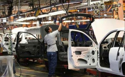 Industria automotriz advierte sobre desabasto de semiconductores