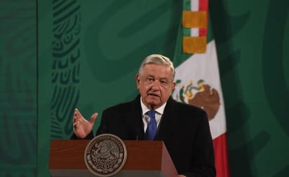 AMLO prevé vacunarse contra el COVID-19 a finales de febrero