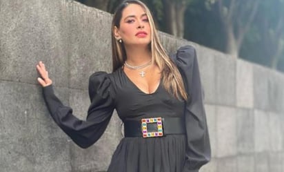 Galilea Montijo sorprende con traje de baño bajo el Sol