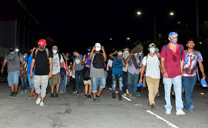 Llaman a contener salida de la caravana de hondureños