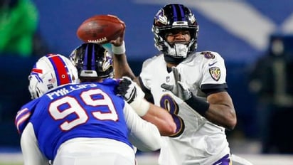 Bills aprieta y gana a Ravens