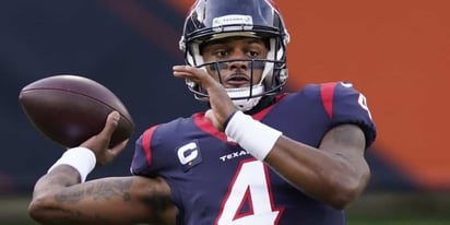 Fanáticos de Texans organizan marcha por Deshaun Watson