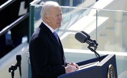 Políticos de México felicitan a Biden por toma de posesión