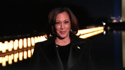 Kamala Harris llama a los estadounidenses a 'ver más allá de la crisis'