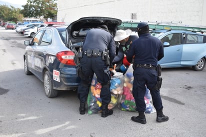 Se oponen vendedores a quitarse de la calle en Monclova