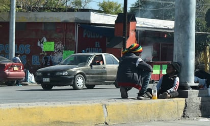 Sin temor, enfrentan al COVID-19 familias de inmigrantes en Frontera