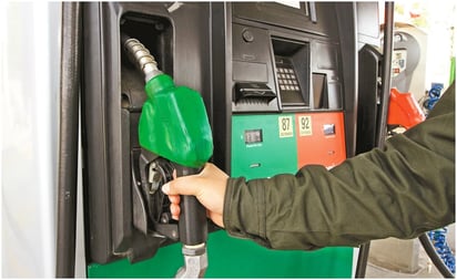 Los combustibles impulsan la inflación al iniciar 2021