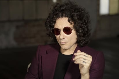 Enrique Bunbury: Se rinde ante el streaming y ofrece show