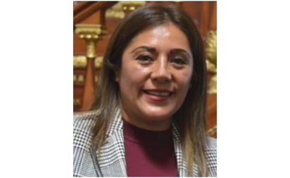 Renuncia funcionaria de Congreso local para contender por Tlalpan