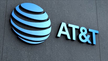 AT&T: Por COVID-19, ingresos caen 5.2% en cuarto trimestre