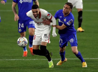 3-0. El Sevilla golea a un Getafe con diez en partido con lesión de Ocampos