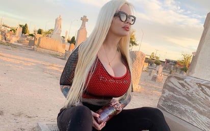 Sabrina Sabrok: Cambia su face