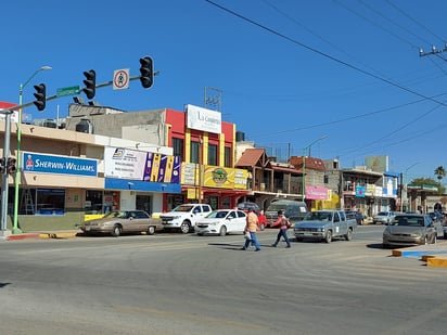 Asfixia crisis por COVID-19 al comercio de Frontera