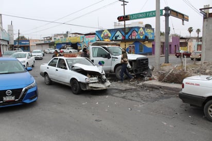 Fuerte accidente en la zona centro en Monclova