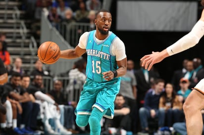 Hornets liga su tercer triunfo