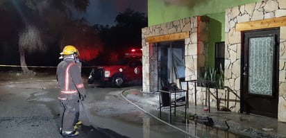 Se incendia carpintería en Monclova