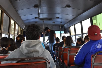 Sufren los transportistas pérdidas  del 60% en medio de la pandemia 