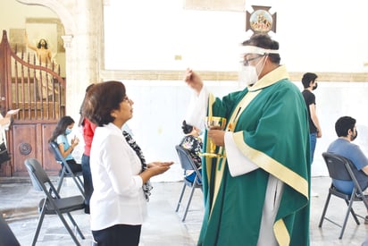 Lanzarán la ceniza en  la cabeza de feligreses