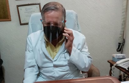 Un médico que ha hecho de la música su pasión