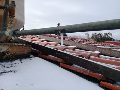 Helada disparó fugas de agua al reventar tuberías en Monclova