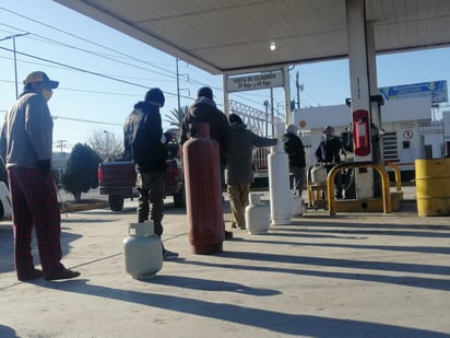 Temen desabasto de gas LP por onda gélida