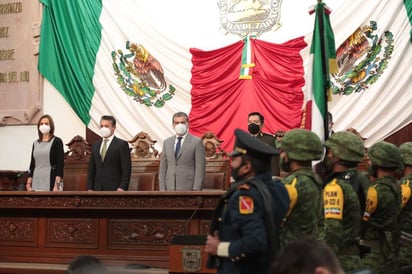 Conmemoran en el congreso del estado el Día del Ejército 