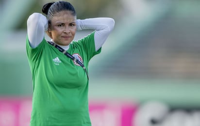 Mónica Vergara: Gana y aplaude a Liga MX