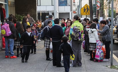 Regreso a clases, seguro y  con semáforo en verde: SEP