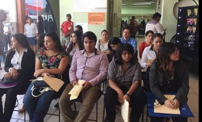 Asesoran en búsqueda de empleos en Monclova