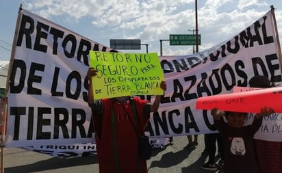 Llega caravana del pueblo Triqui de Oaxaca a la CDMX