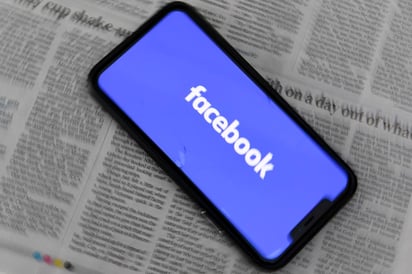 Australia aprueba ley para que Google y Facebook paguen a medios locales