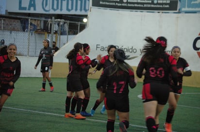 Coyotas liga su tercer descalabro