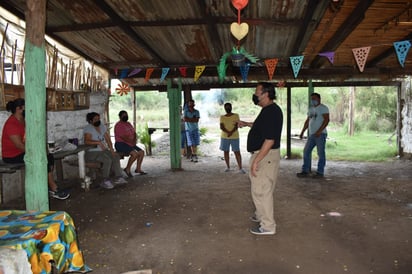 Previene Protección Civil accidentes en los vendedores de comida en Nadadores