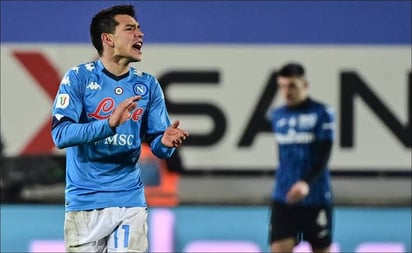 Napoli vendería al 'Chucky' Lozano para salir de su crisis económica