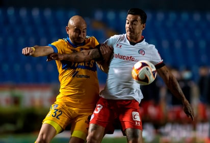 Toluca le gana a domicilio a Tigres