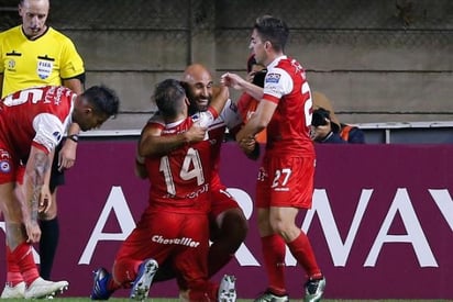 River cae ante Argentinos y se aleja de la cima a 6 días del superclásico