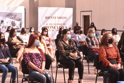 Realza Instituto Coahuilense de las Mujeres graduación de preparatoria abierta