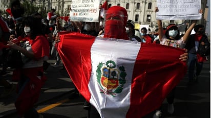 Pequeños grupos de manifestantes mantienen las protestas contra Abdo Benítez