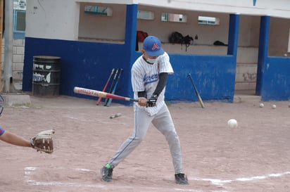 Indios cayeron ante los Pájaros