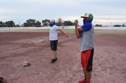 Abren los campos deportivos: y anuncian torneos de futbol