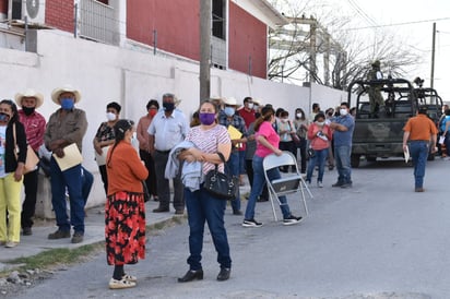 Se terminan las vacunas contra COVID-19 para los ejidos de Castaños