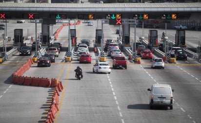 Más de 19 mil vehículos salen de la CDMX por 'puente': Capufe