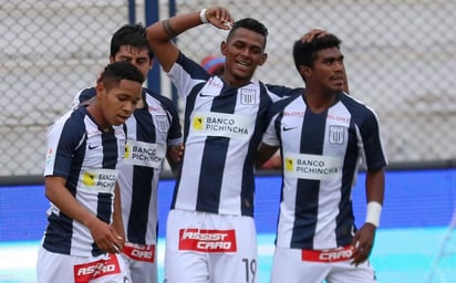 La liga peruana patas arriba tras anularse el descenso de Alianza Lima